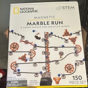 National Geographic Magnetic Marble Run with Orange and Black Accents